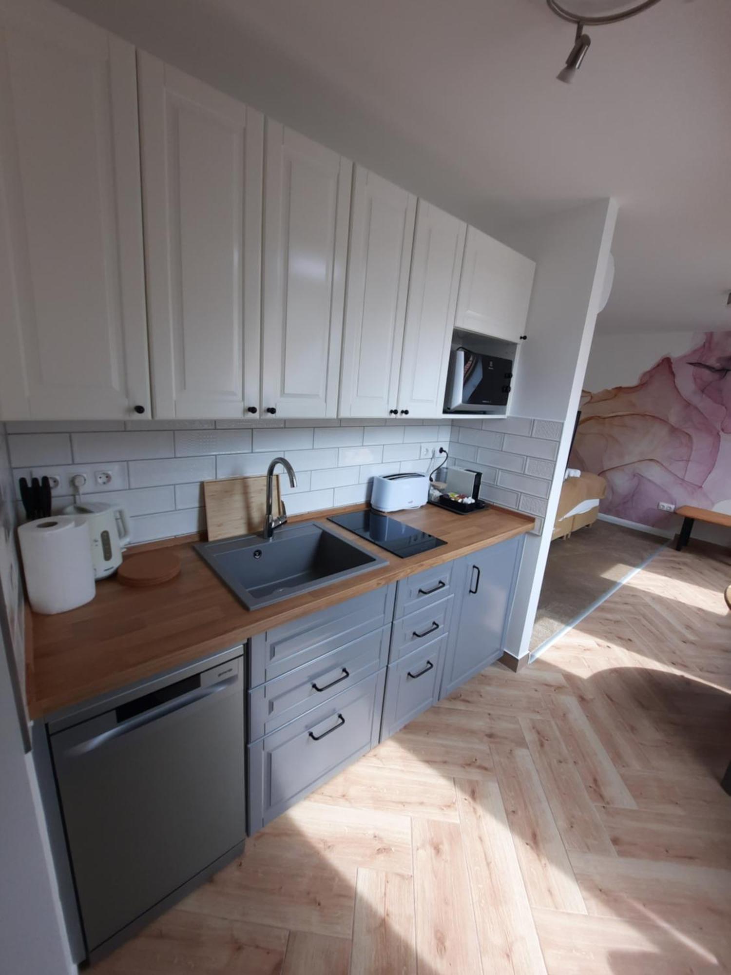 Monbuhim Comfort Veszprem Bagian luar foto