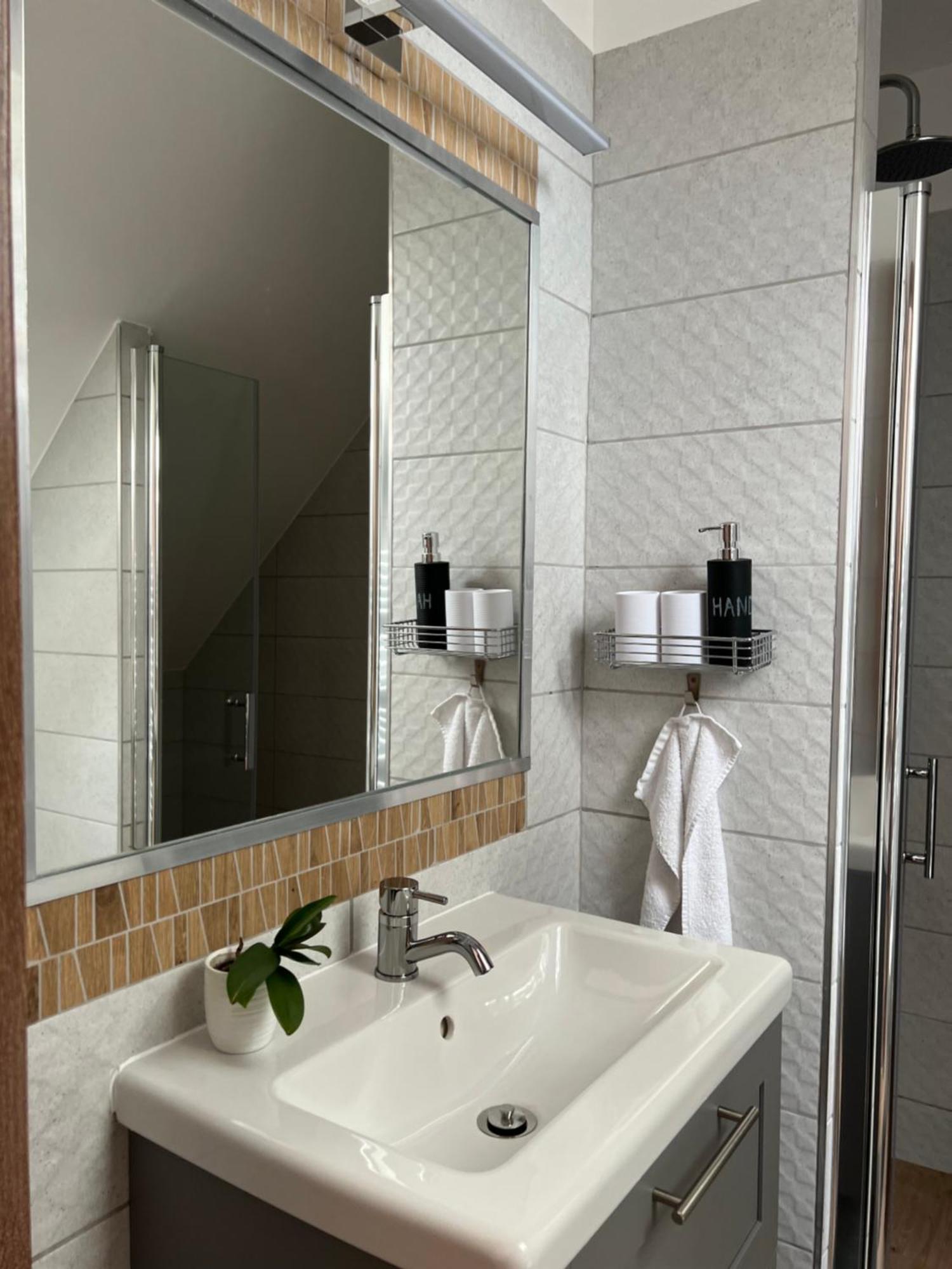 Monbuhim Comfort Veszprem Bagian luar foto