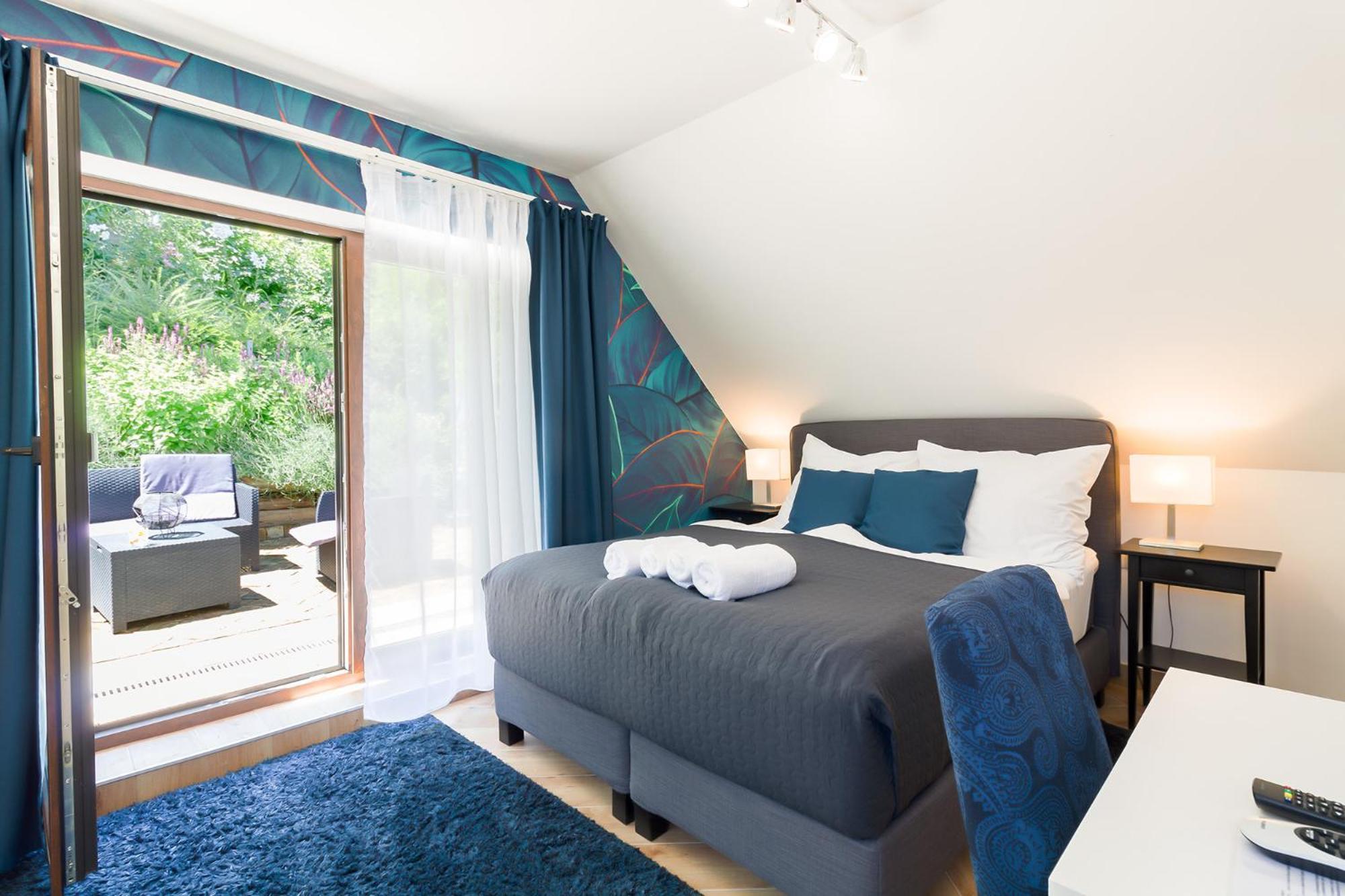 Monbuhim Comfort Veszprem Bagian luar foto